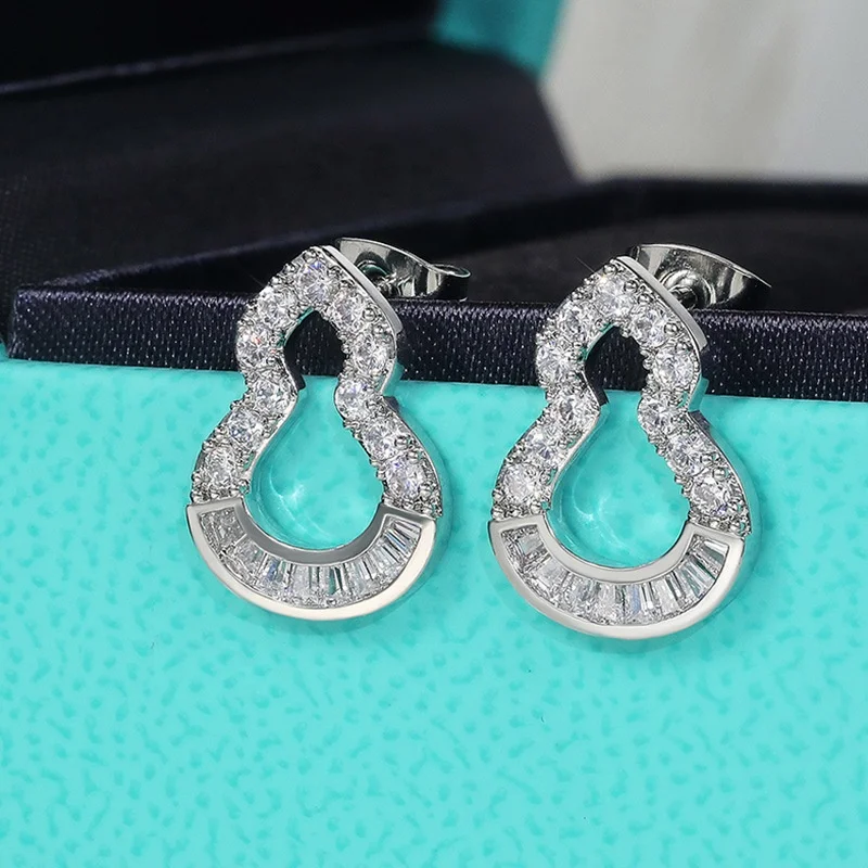 

Fashion Shine Zircon Hollow Gourd Shape Earrings For Women Cute Stud Earrings Party Original Quality Brand Accessories, Picture shows