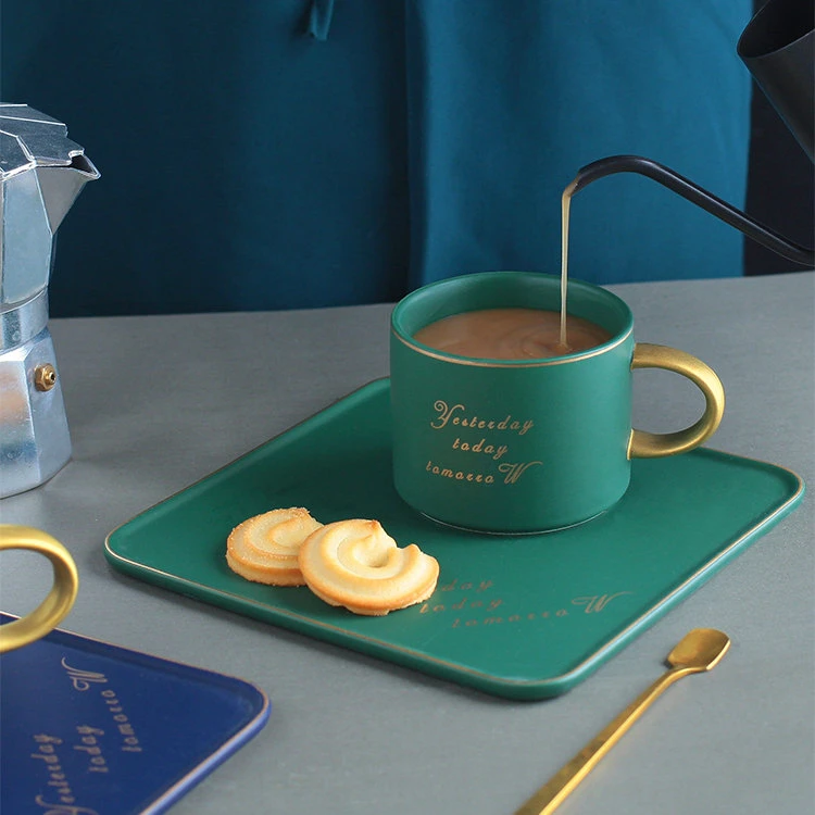 European style matte glaze golden rim luxury ceramic mug latte coffee porcelain cups with square saucer .jpg