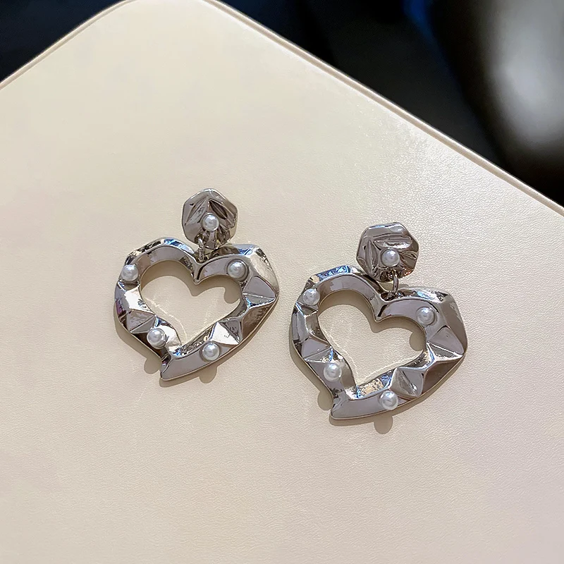 

fashion irregular drop heart earrings vintages
