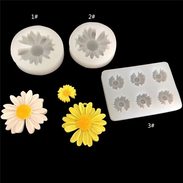 

3 Models of Chrysanthemum with Hole Silicone Mold Simulation Flower Pendant Mold Kitchen Accessories, As show