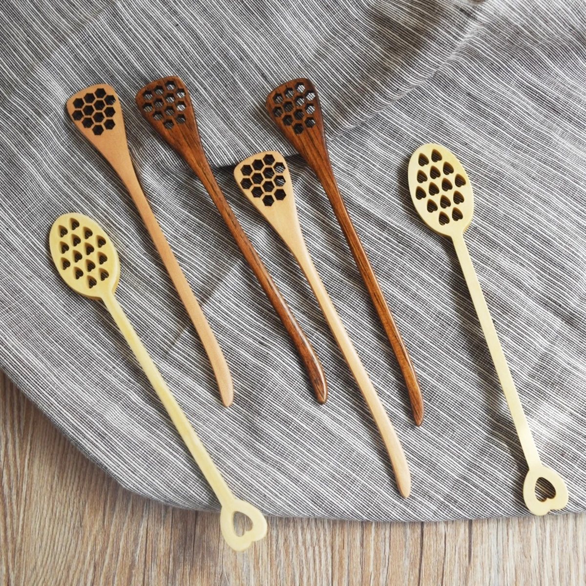 

Wooden Honey Dipper Sever Mixing Stick Spoon Honeycomb Heart Pattern, Wood color