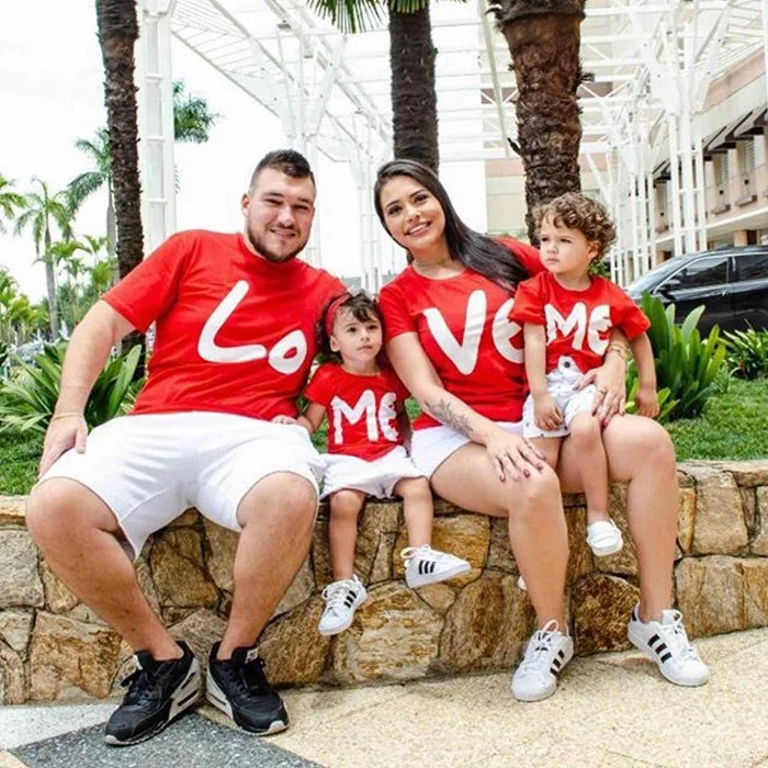 

Wholesale 2021 Family Clothes Sets Mom Dad Baby Love Pattern Cotton T Shirts Summer Family Matching Outfits, Red