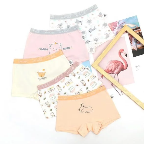 

2021 Summer Hot Sale Low MOQ Baby Girl's Cartoon Print Cute Underwear Panties 5 pieces