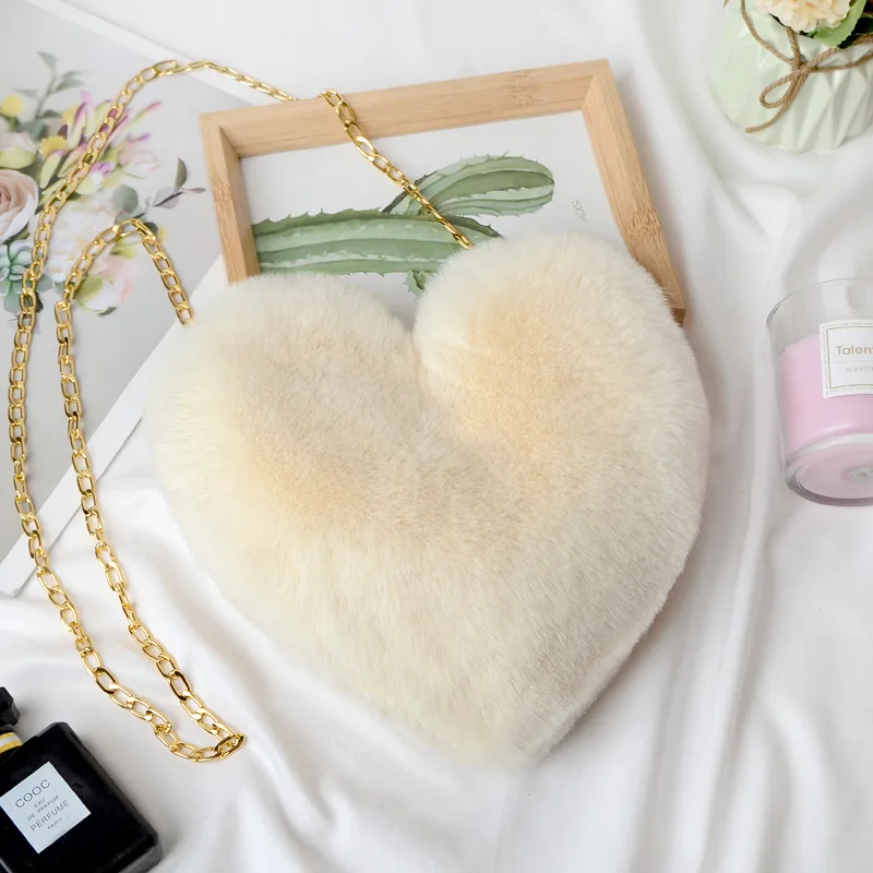 

2020 new imitation rabbit fur peach heart cute child heart-shaped shoulder messenger chain bag fur love bag, Photo color