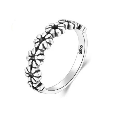 

Vintage Minimalist Cute Stacking Finger Rings Daisy Flower Ring for Women Teens, As picture shows