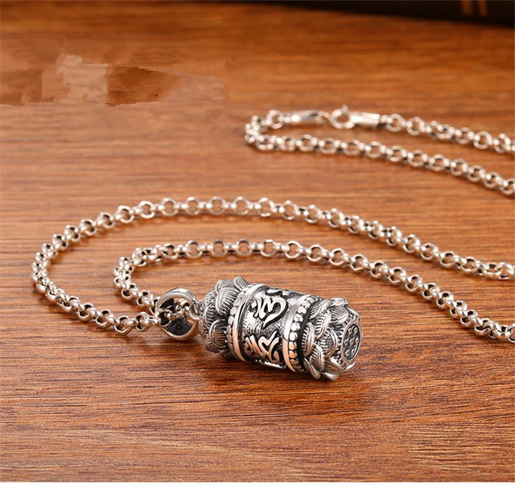 

Wholesale 990 Silver Plated Vintage Men Women Personalized Simple Lengyanzhou Lotus Pendant Necklace