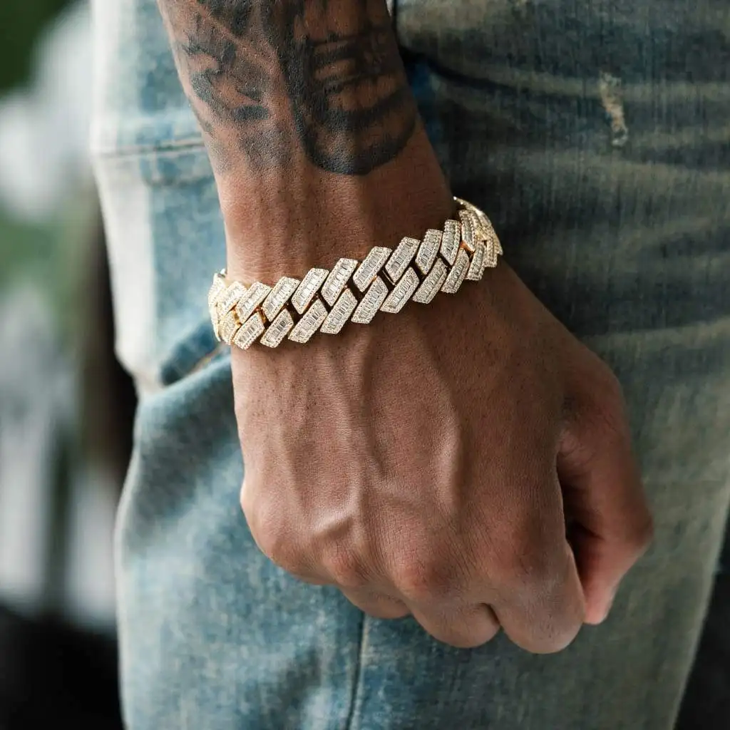 

19mm Newest Box Clasp Micro Prong Iced Out Cz Cuban Link Chains Bracelet Luxury Bling Hand Jewelry Fashion Hip Hop For Men, Silver gold