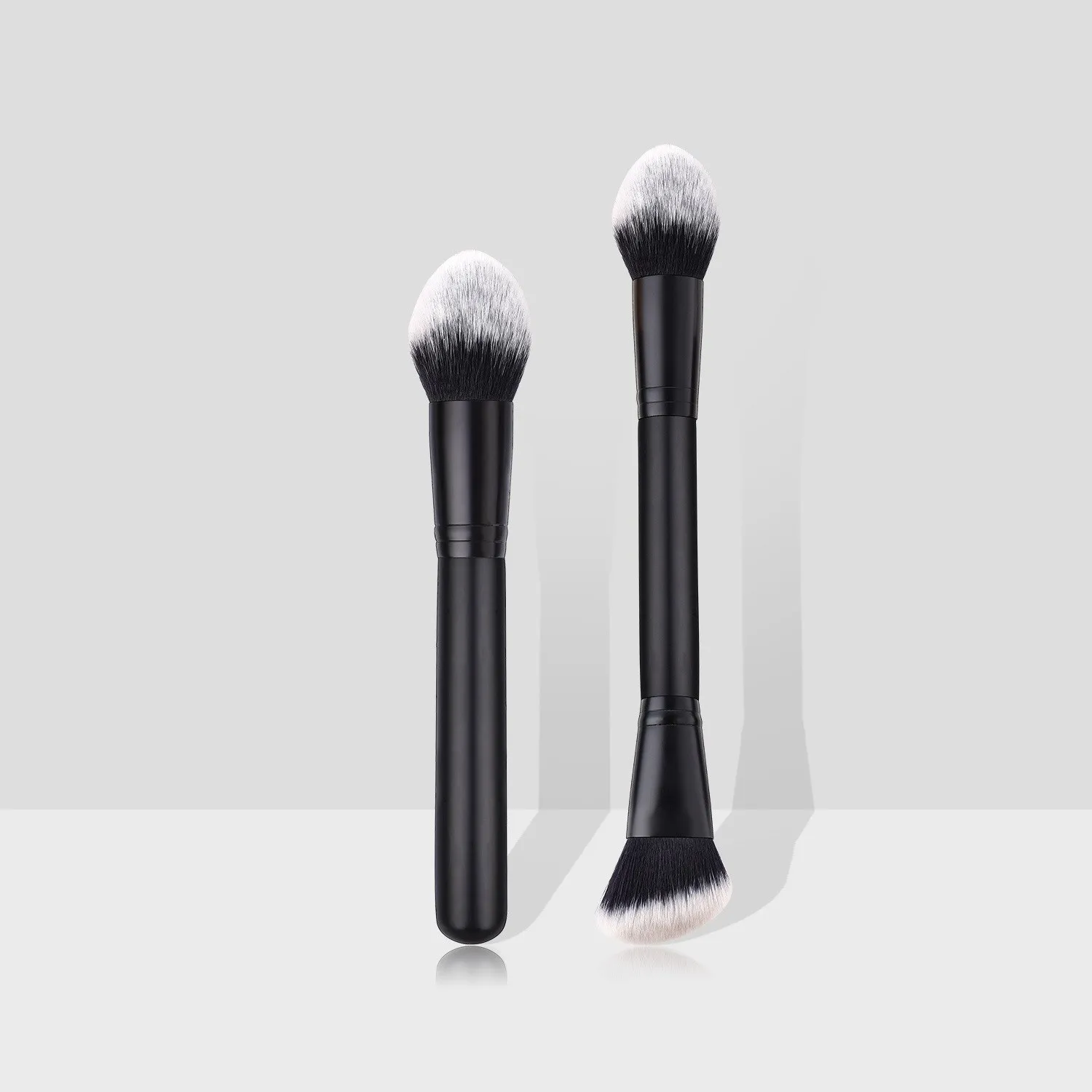 

Double End Black Makeup Brush Contour Highlight Brush OEM Vegan Makeup Brushes