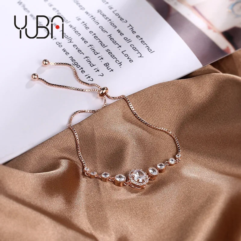 

Hesiod Classic Simple Round Diamond Zircon Smoked Pull Bracelet for Women