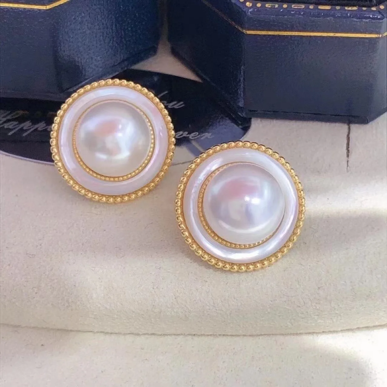 

Certified Retro Natural Pearl Ear Studs High-Grade Earrings French Minority Design