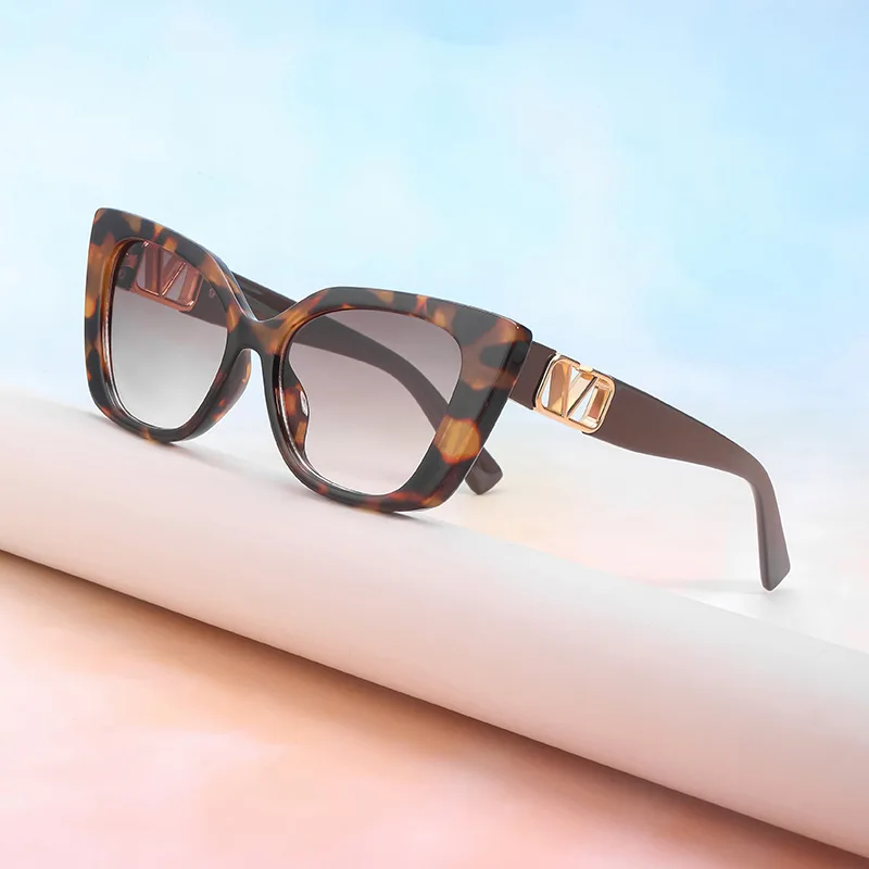 

Vintage Luxury Sunglasses Women Classic Cat Eye Sun Glasses Women Retro Gradient Sunglasses Outdoor lentes de sol mujer