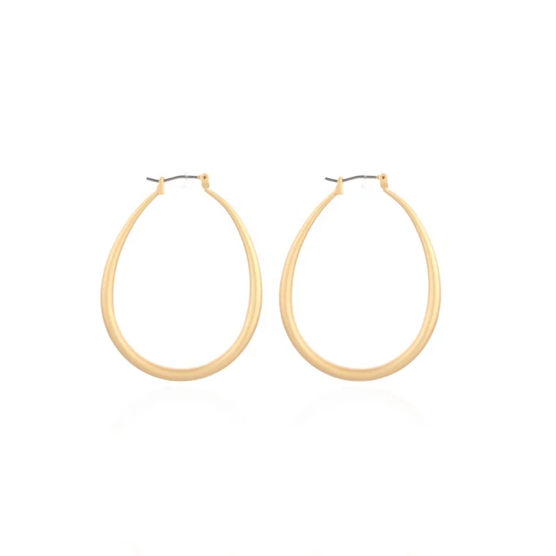 

New Chic Minimalist Classic Alloy exaggeration Elegant big Hoop Earrings for Women Girl Wedding Party Travel Jewelry