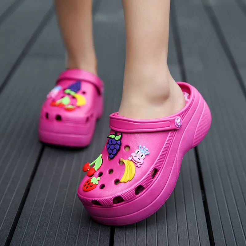 

Summer Ladies perforated breathable sandals fruit pattern sandals