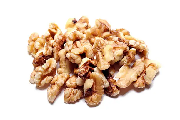 
Ukraine Nuts Kernels Light QUARTERS (1/4) WALNUT 