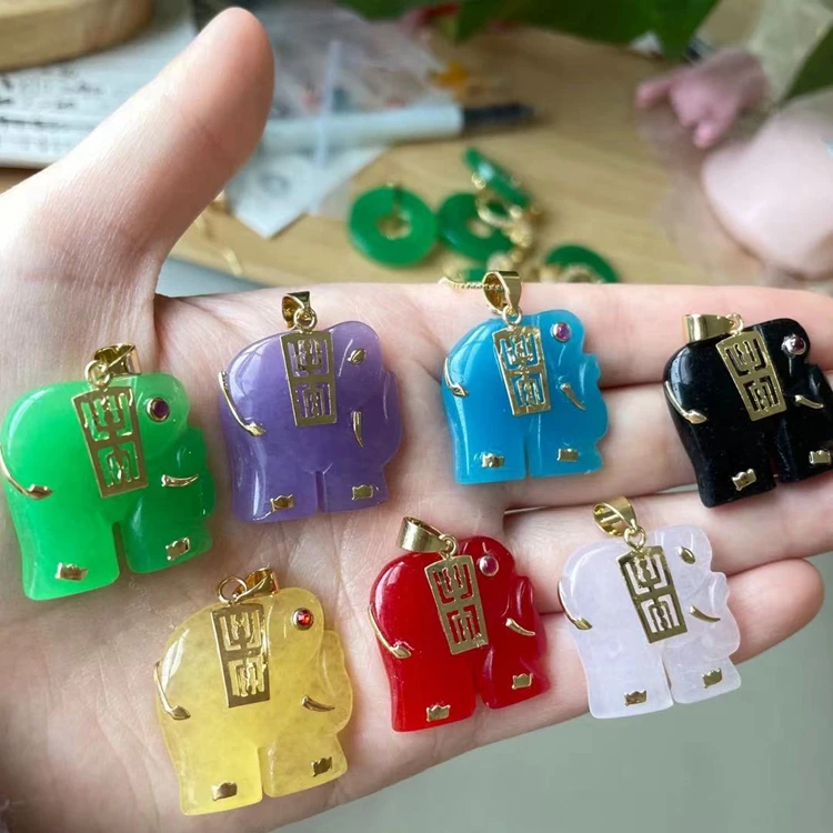 

jialin jewelry 2021 new fashion seven colorful 18k gold jade hollowed out lovely elephant pendant necklace, Picture shows