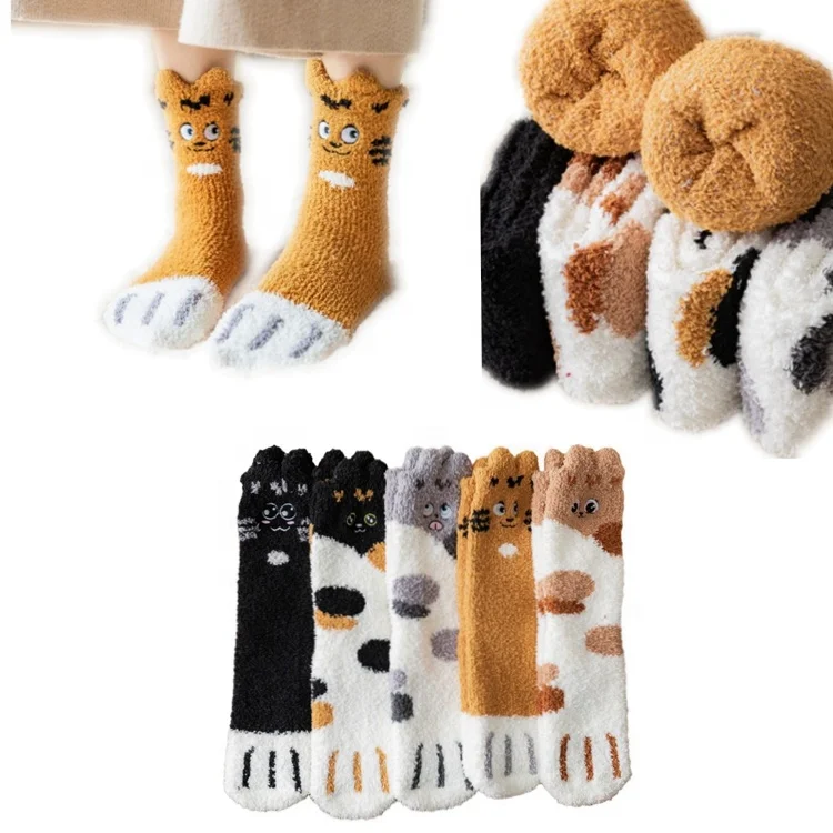 

2022 New Cute Animal Tiger Warm Girls Ladies Crew Womens Wholesale Fluffy 3D Cartoon Winter Fuzzy Socks