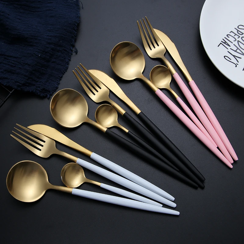 

Wedding gold plated and powder spraying process restaurant reusable cutlery set