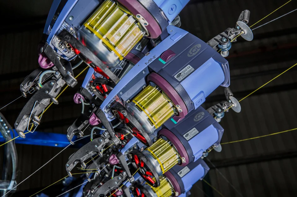 汉马新款铝凸轮盒纺织双球衣电脑提花圆针机