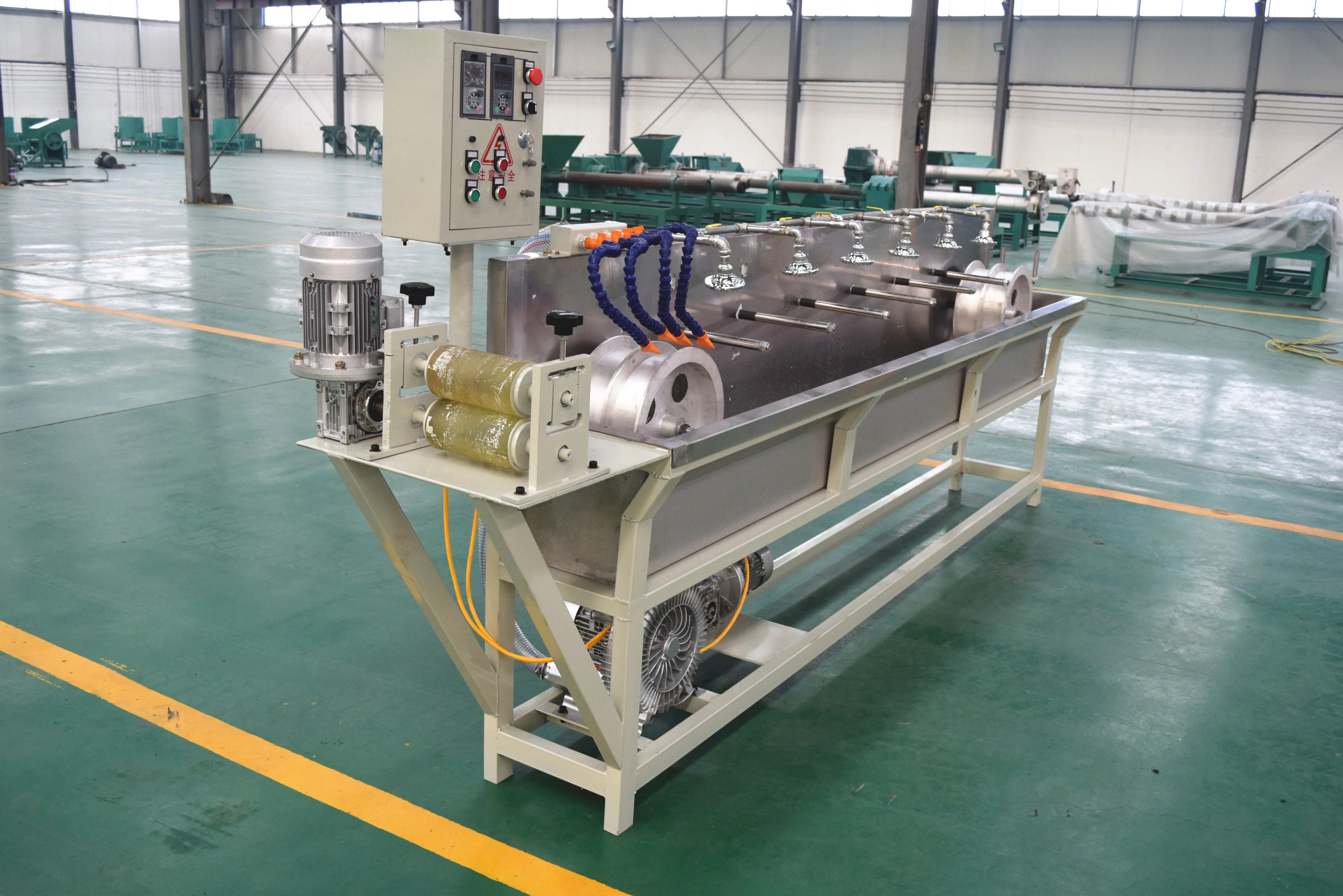 橡胶密封条制造机/挤出机/挤出生产线