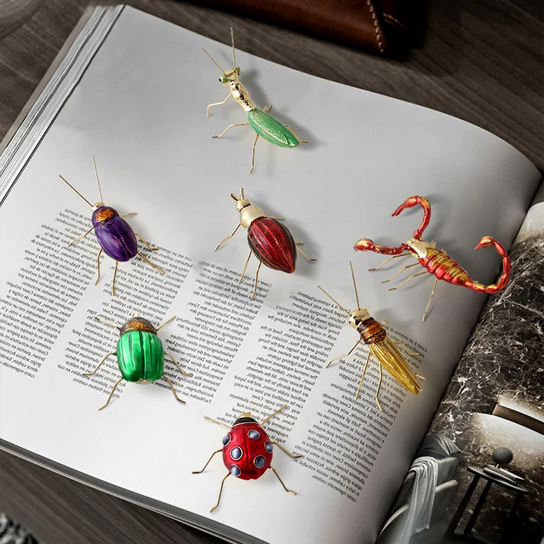 

Modern Light Luxury Decoration Living Room Metal Crafts Personality Creative Insect Ornaments Simulation Beetle Accessories, Br016