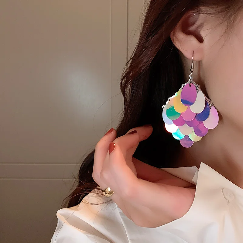 

fashion colorful acrylic sequin pendant earrings