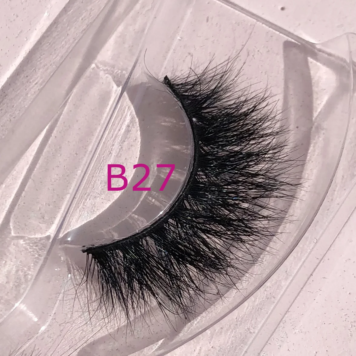 

iShero 3d mink lashes private label short mink eyelashes with eyelash boxes custom logo, Black