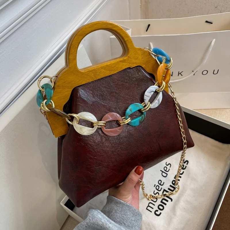 

Fashion Acrylic Chain Solid Black PU Hand Bags for Girl Cross Shoulder Purse Womens Small Wooden Handle Handbag
