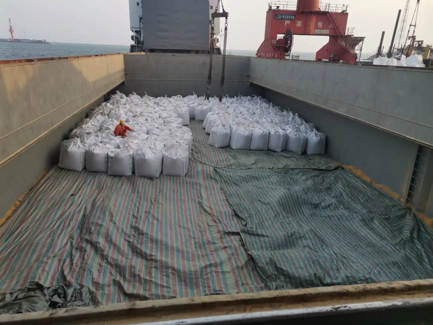 
feed additive corn gluten starch 60% protein for cattle pig chicken 
