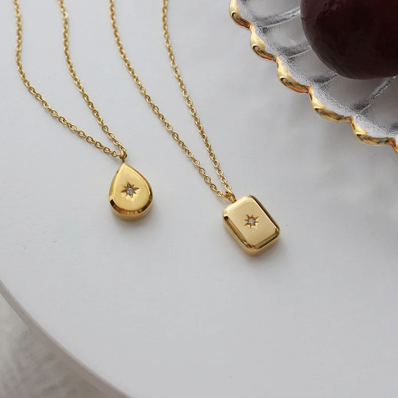 

2021 New fashion Square & Waterdrop Pendant 18k Gold Plating Sweater Chain Woman Necklace