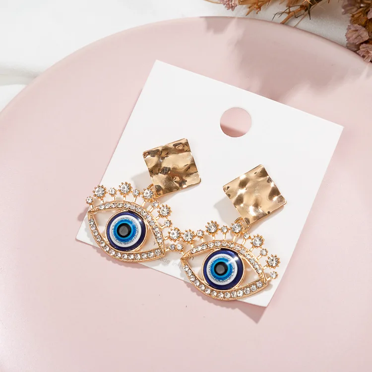 

2022 New Trendy Fashion Cool Diamond Eye Earrings For Women Retro Minority Trendy Design Sense Ear Rings, Gold