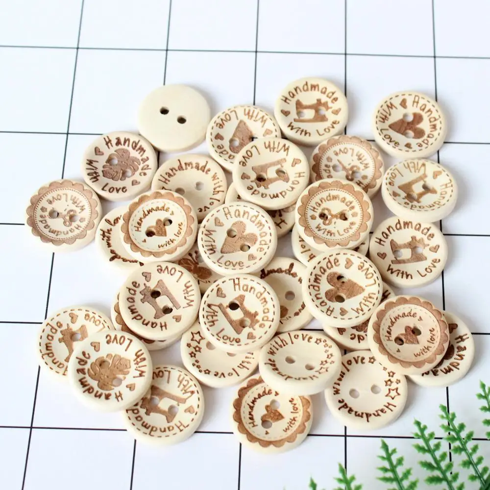 

AD0167 20mm 'Handmade With Love' Buttons Unfinished Natural Wooden Button Suppliers Scrapbook Sewing Button