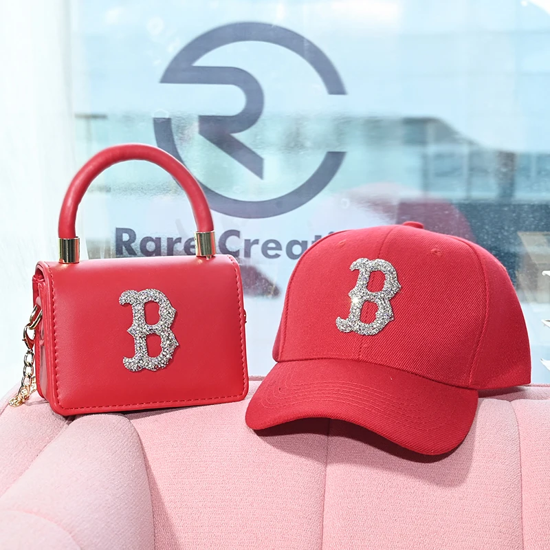 

Wholesale Fashion Designer Handbags Famous Brands Trendy boston B Purses And hat set, Customizable