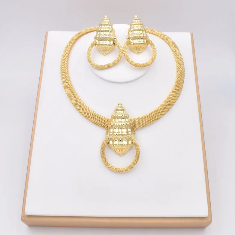 

2021 New costume jewelry 24k gold plated Dubai gold earrings brass alloy girls fashion jewelry set NT0161, Gold color