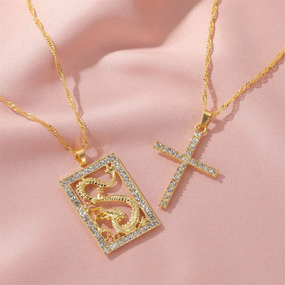 

HOVANCI New Fashion Punk Style Gold Plating Christian Cross Necklace Crystal Diamond Dragon Cross Pendant Necklace