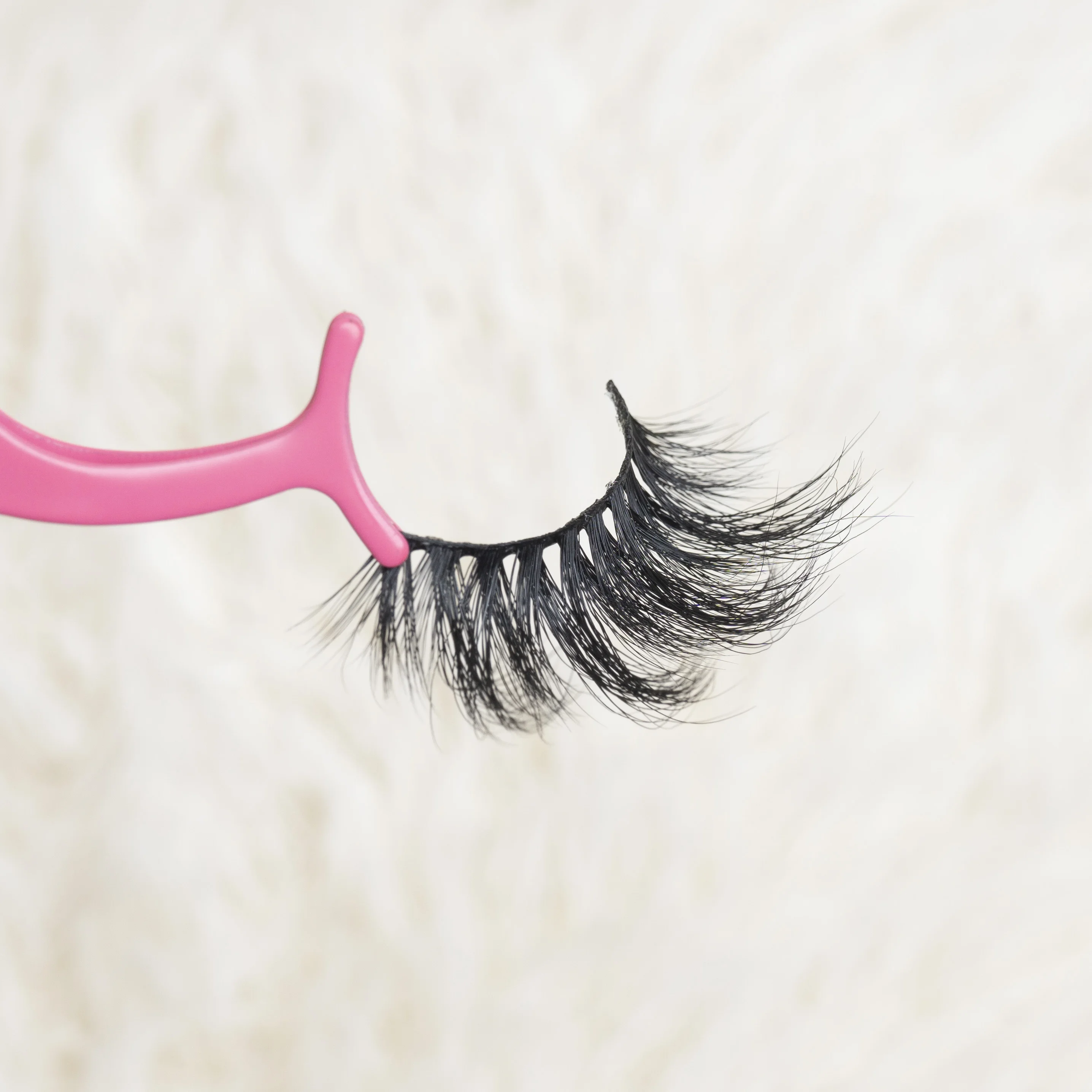 

high quality wholesale natural black  3d 5d mink fluffy false eyelashes