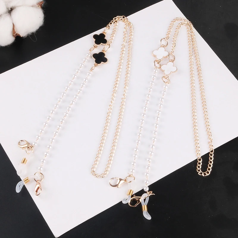 

RTS New Creative Glasses Chain 72cm Anti-lost Rope Four-leaf Clover Black Gem Metal Necklace Holder for Women, Shown