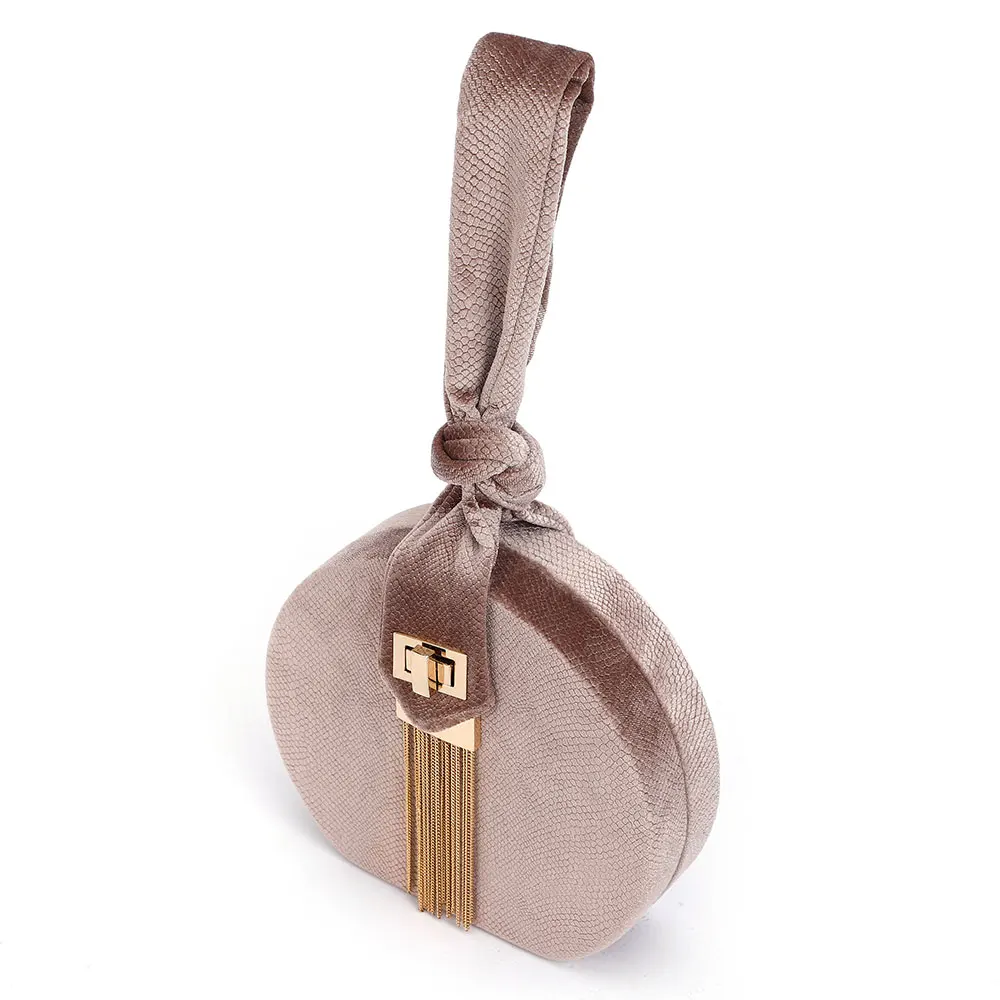 

Fashion Chain Half-circle Hardware Handle Plush Elegant Female Purses And Handbags