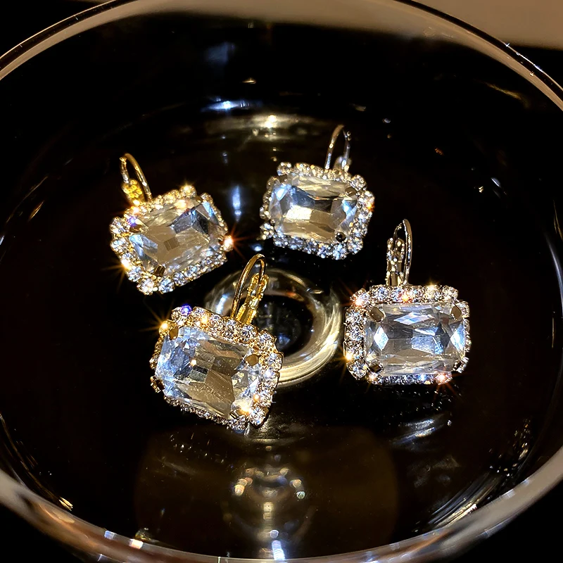 

fashion trendy geometric crystal square earrings