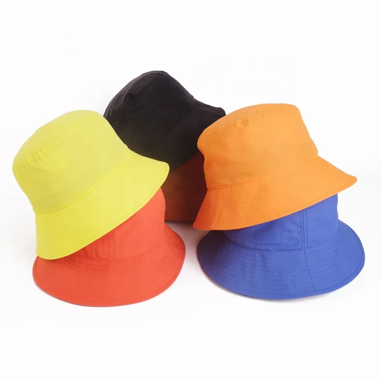 

Wholesale Summer Mens Black Custom Logo Nylon Waterproof Bucket Hats Bulk for Women