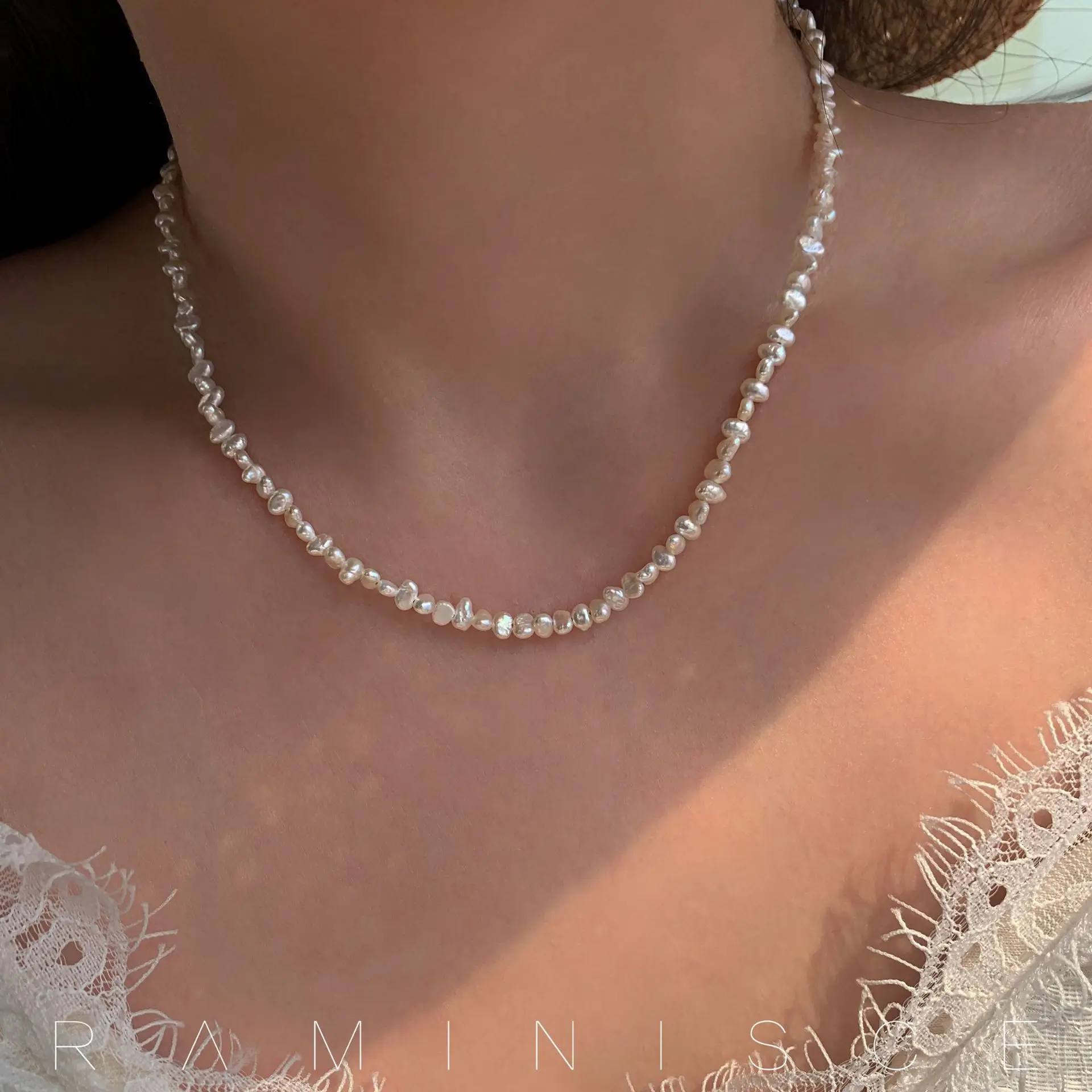 

Natural Freshwater Strong Light Baroque Small Pieces Of Silver Pearl Necklace Female Irregular Small Pearl Clavicle Chain