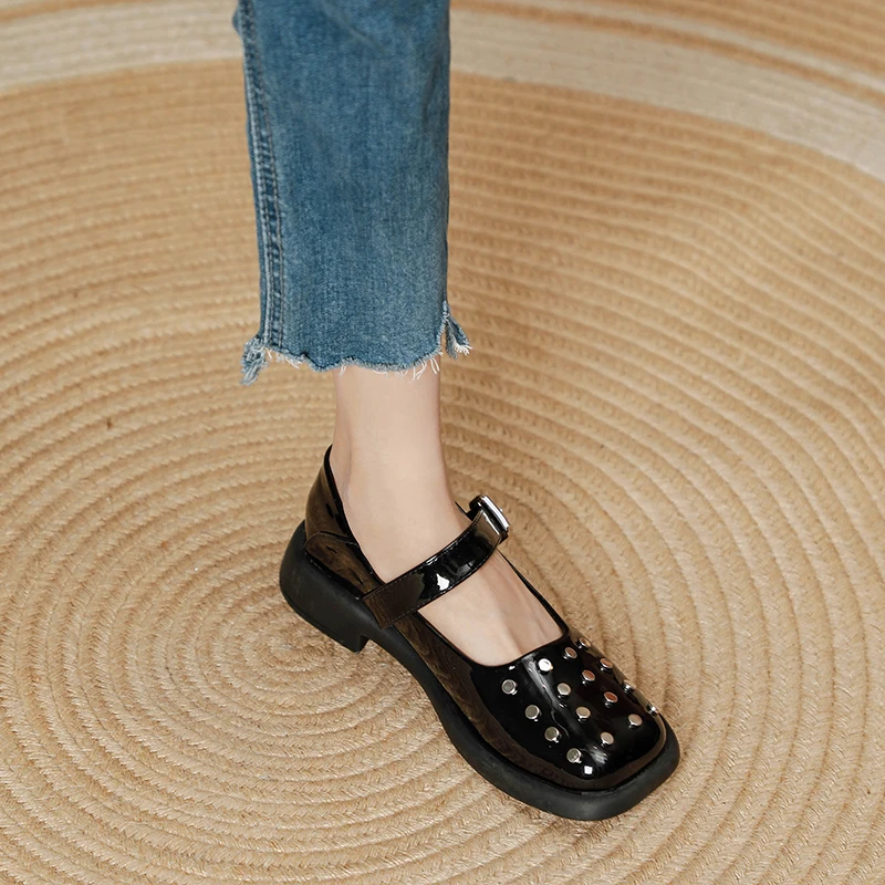 

2021 loafers British style small leather shoes leather explosion casual single shoes thick heel wild Mary Jane shoes, Black,white