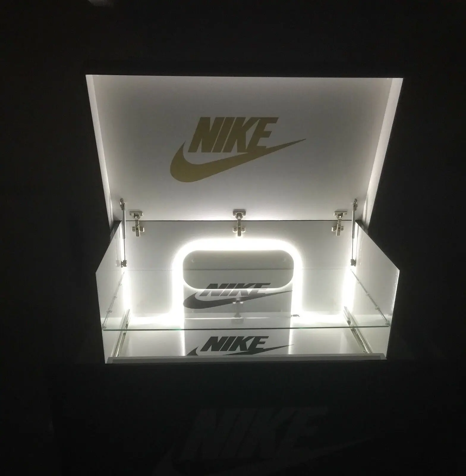 Nike Box Print. Шкафчик Nike в виде коробок. Коллекция найк в стекле. Big Nike Box Storage купить. Шкаф найк