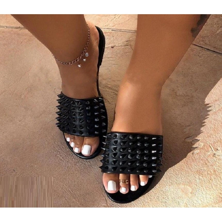 

Fvshion Ladies Spike Slippers Sandalen Flat Sandals Women Mules Slides Footwear Sandalia Femmes Studded Sandals For Women, Picture