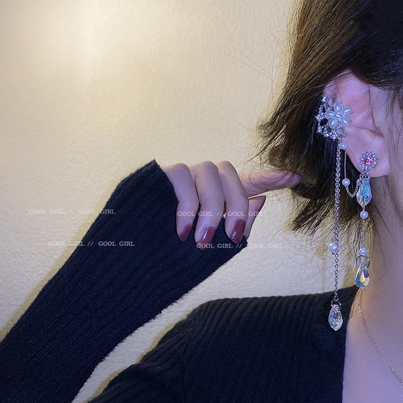 

trendy fashion crystal flower no holes cuff earrings pearl