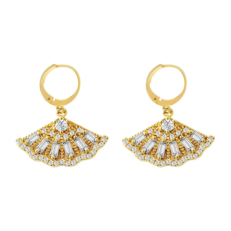 

Korean Style Sparkling Cubic Zircon Fan Shape Earrings for Girls Shinny Fan Shape CZ Dangle Earrings