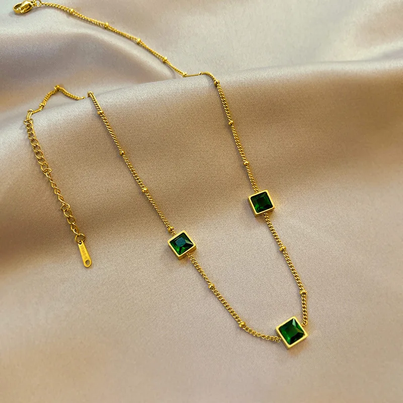 

Real 18k Gold Plated Beaded Chain Green Princess Cut Diamond Zircon Necklace Stainless Steel Emerald Square Gemstone Necklace
