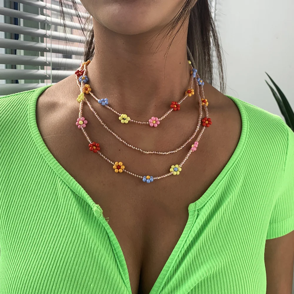 

Handmade Colorful Flower Beads Necklace For Girls Boho Necklace Jewelry Women, Picture shows