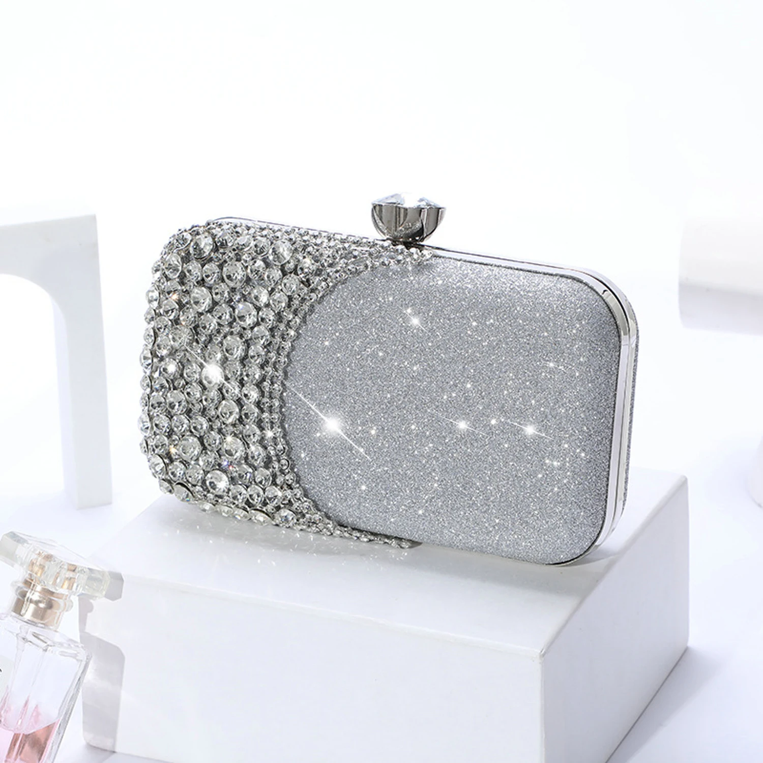 

2021 Latest Designer Fashion Party Purse Bags With Diamond Vintage Fashion Banquet Bag For Ladies Clutch Purse For Party