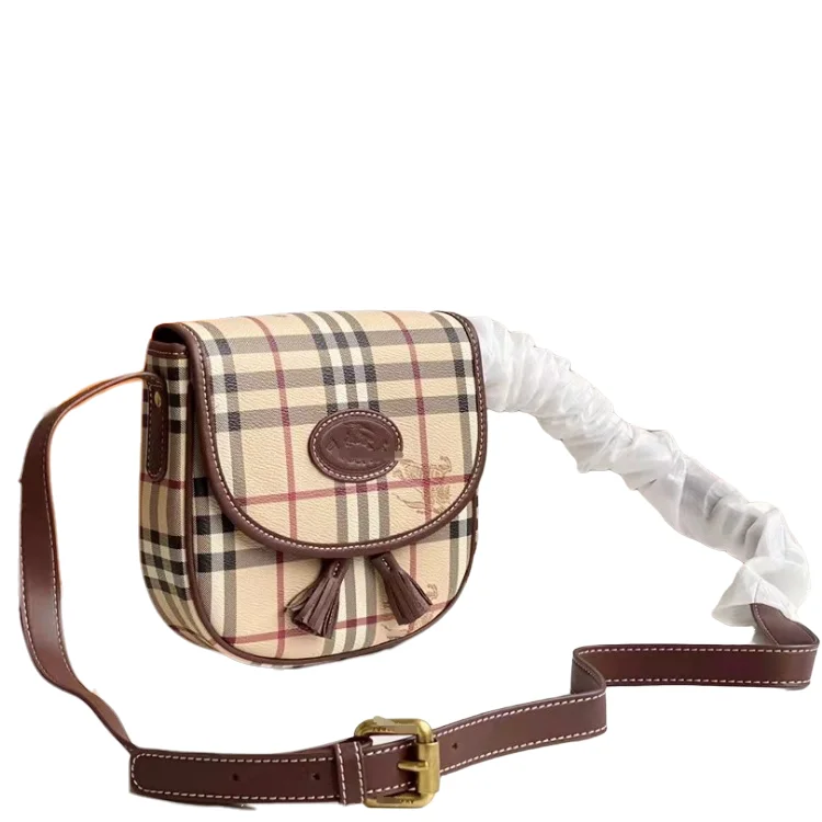 

BB new messenger bag women's high sense classic fashion trend versatile single shoulder bag simple leisure atmosphere