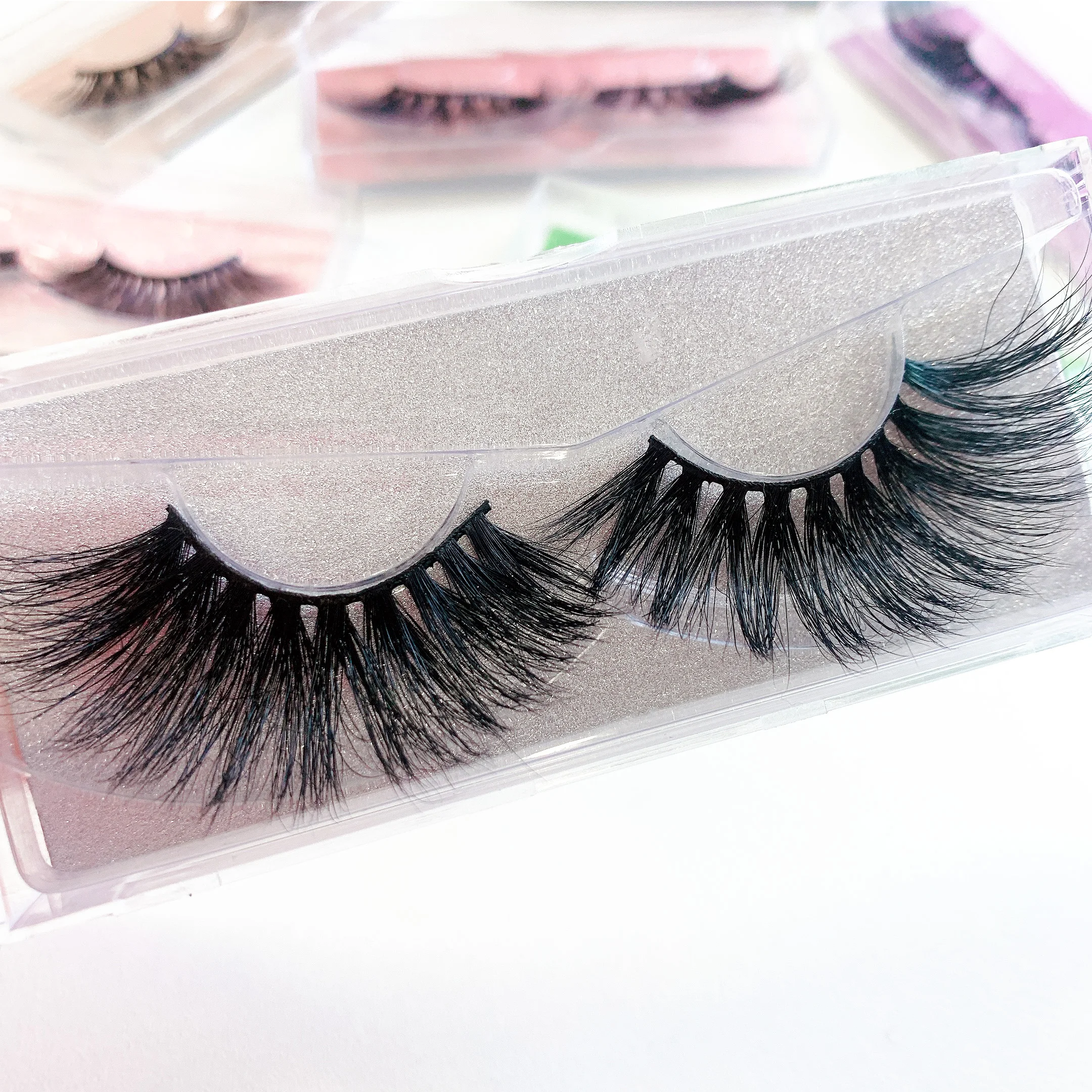 

Own Brand lashes3d mink wholesale vendor 25mm luxury customized boxes 3d soft fluffy mink lashes, Black color